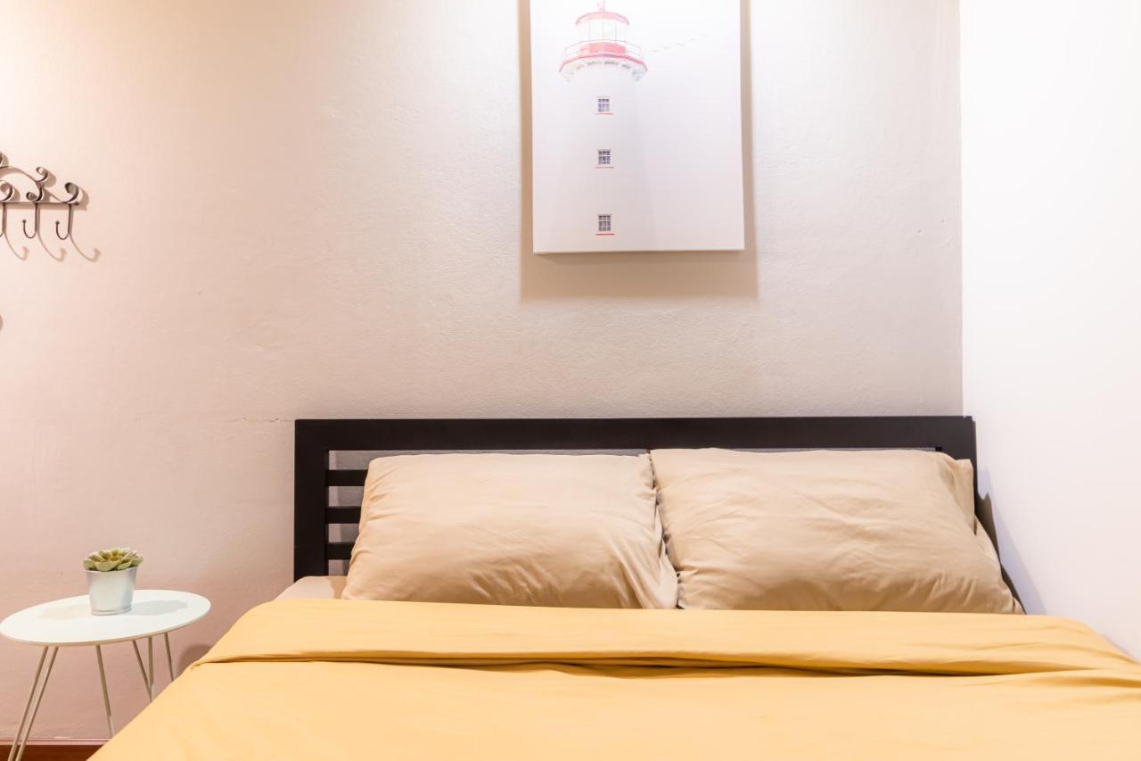 بانكوك Snoozzze Hostel ใกล้รถไฟฟ้า ย่านบางรัก (Adults Only) المظهر الخارجي الصورة